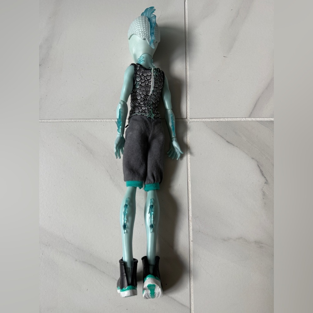 Monster High Gillington "Gil" Webber Manster Game Night Out Mattel Boy Doll  - Picture 3 of 3